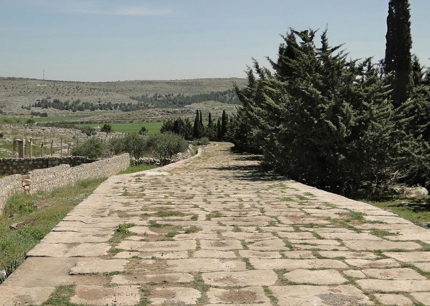 Une voie romaine, à Tall Aqibrin à côté d'Alep en Syrie.